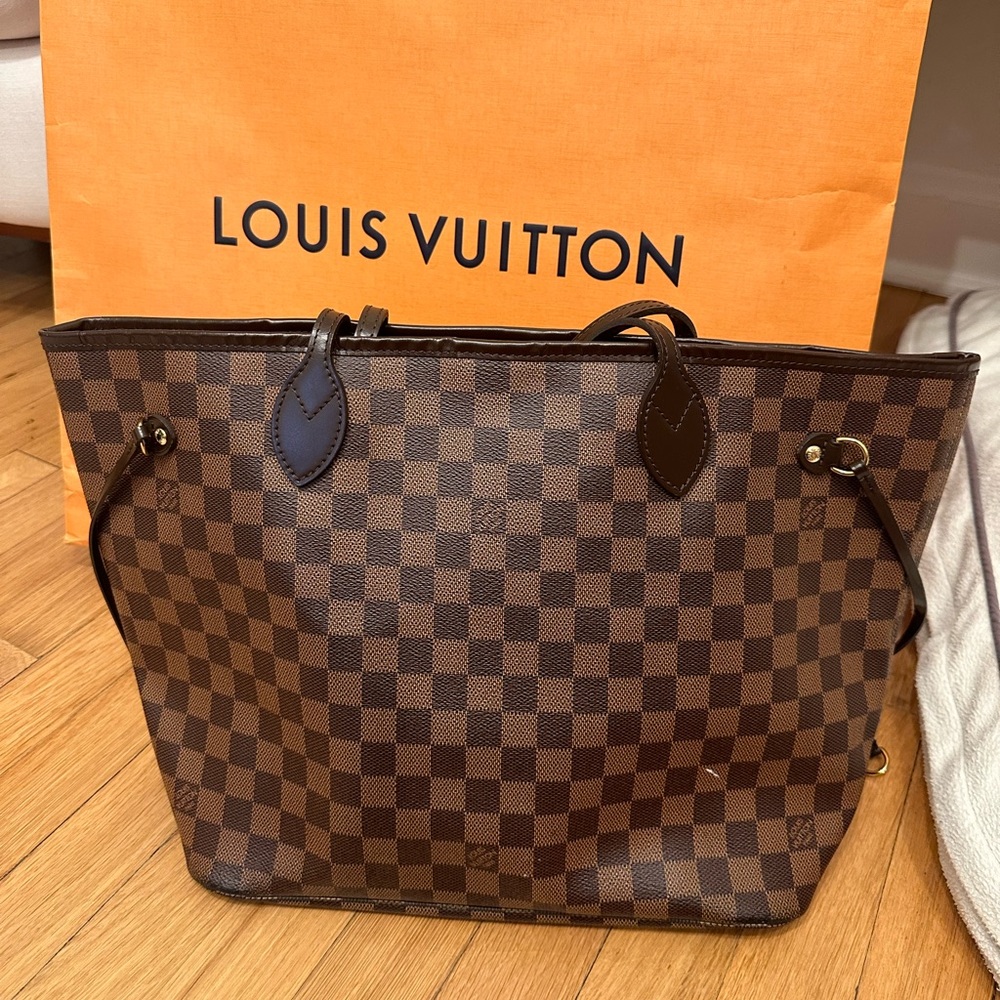 Louis Vuitton MM Never Full